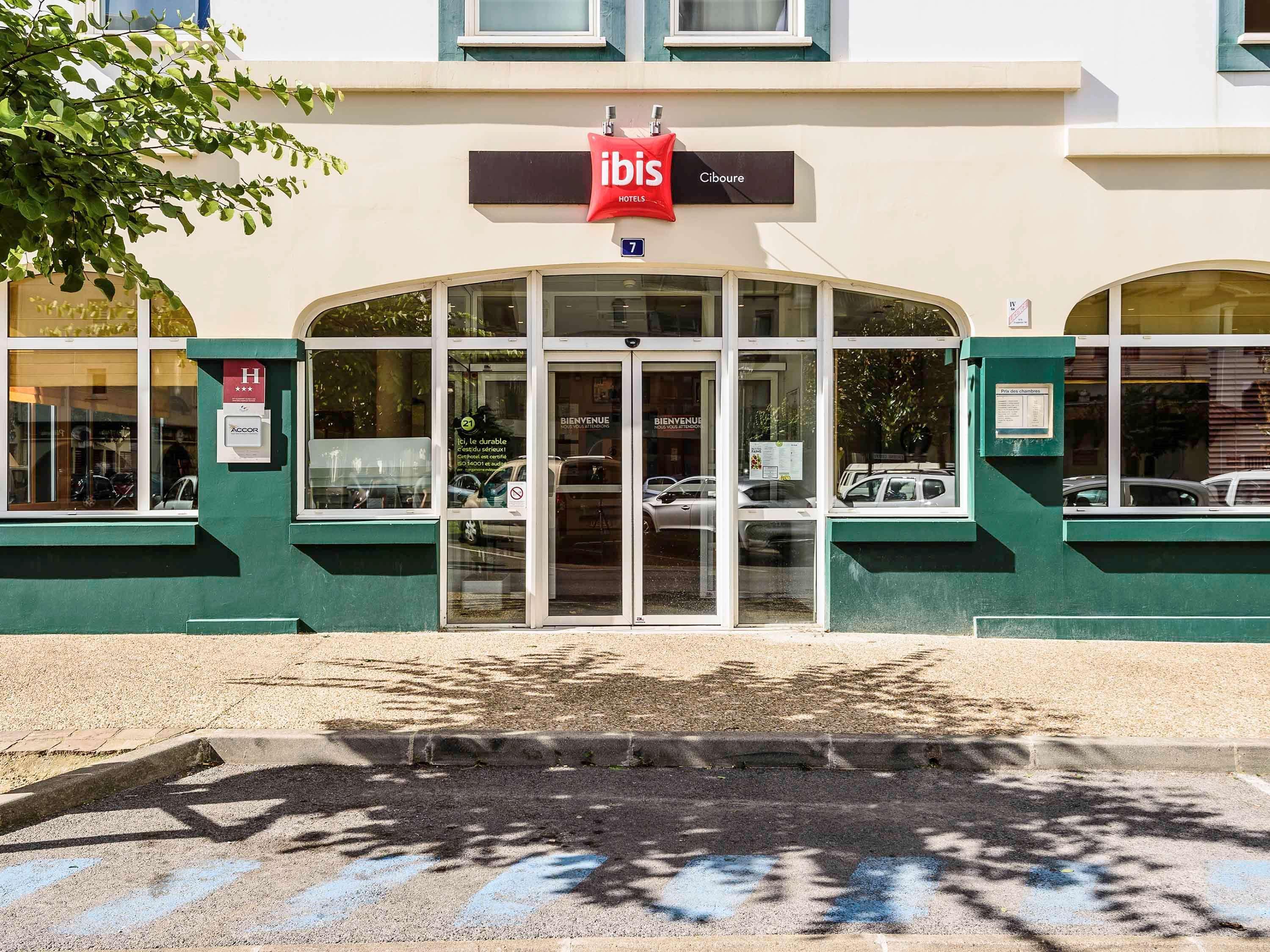 Ibis Budget Ciboure St-Jean-Luz Hotel Exterior photo